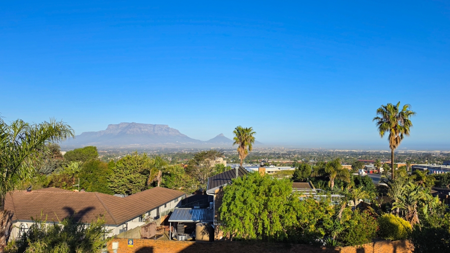 3 Bedroom Property for Sale in Plattekloof 3 Western Cape